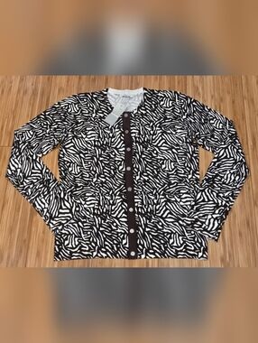 NWT Charter Club Brown & White Patterned Button Cardigan